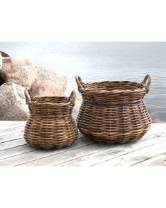 Old French Baskets w. handles set of 2