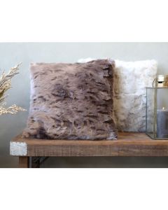 Cushion in faux fur