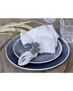 Napkin Ring w. leaves