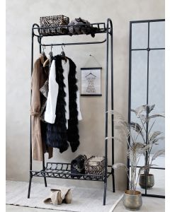 Clothes Rack w. 2 shelves