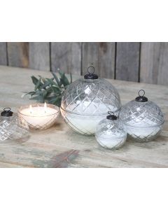 Christmas Bauble in glass w. candle and diamond cut