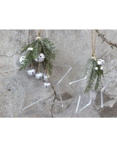 Fleur Star w. fir & bells