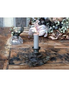 Candlestick w. leaves