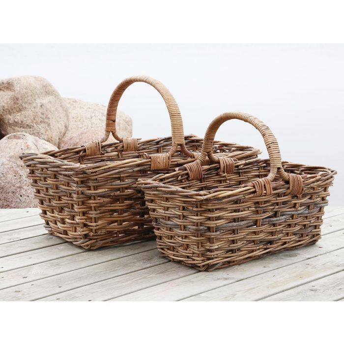 Old French Baskets w. handles set of 2