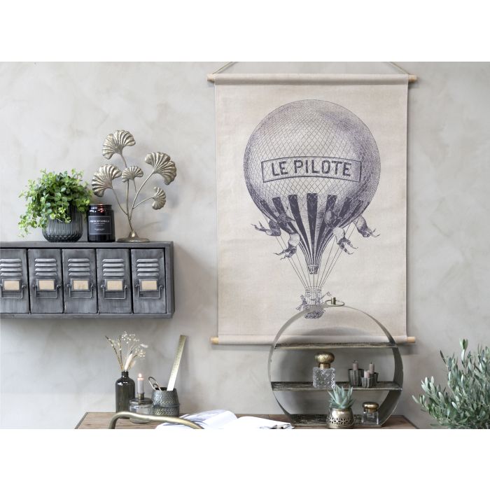 Canvas for hanging w. air balloon