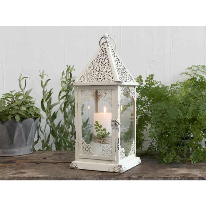 Lantern w. decor