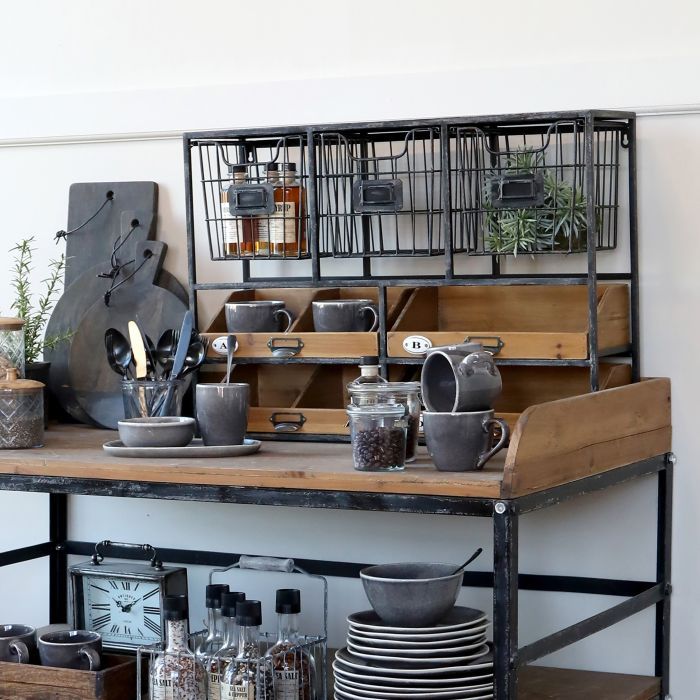 Wall Shelf w. drawers