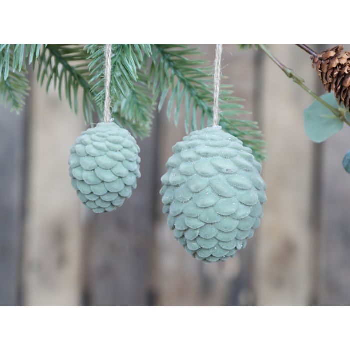 Pinecone in velour for hanging