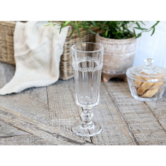 Antoinette Champagne glass w. pearl edge